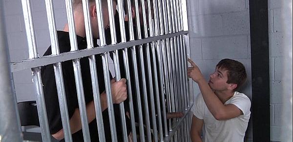  Detainee Johnny Rapid sucking cocks